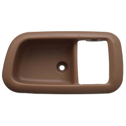 MANIJA INTERIOR TY TUNDRA CABINA Y MEDIA 00-06 SOLO BISEL CAFE PLASTICO TWN HUSHAN 69298-0C010-E0 Izquierdo Trasera
