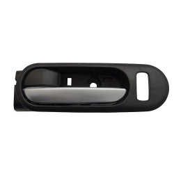 MANIJA INTERIOR MZ CX-7 07-12 CON HOYO PARA SEGURO NEGRO/PLATA PLASTICO TWN HUSHAN EG22-59-330A-02 Izquierdo Delantera