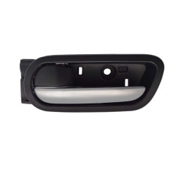 MANIJA INTERIOR MZ 6 09-13 NEGRO/PLATA PLASTICO TWN HUSHAN GS3L-73-330A-02 Izquierdo Trasera