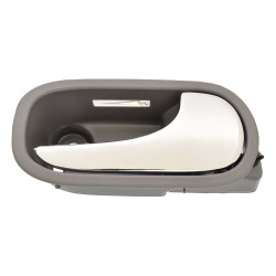 MANIJA INTERIOR CV MALIBU 08-12 CON HOYO PARA LUZ LED GRIS/CROMO PLASTICO TWN HUSHAN 25802854 Derecho Delantera