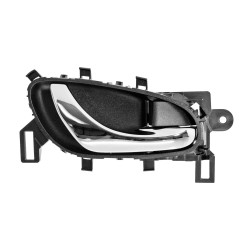 MANIJA INTERIOR NS SENTRA 13-19/NP300/FRONTIER 16-22/X-TRAIL 14-22 NEGRA/CROMO PLASTICO TWN HUSHAN Derecho Delantera/Trasera