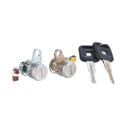 CILINDRO PARA PUERTA IZ LUV 86-04/RODEO 91-97 JUEGO METAL CROMO TWN YAU YOUNG 8-94320 979 Derecho/Izquierdo