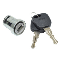 CILINDRO DE ENCENDIDO FD FIESTA 03-10/ECOSPORT 04-12/IKON SEDAN 08-12 CON LLAVE PARA CHIP METAL 12VCC BRA GENERICA