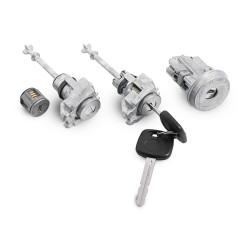 SET DE CILINDROS TY HILUX VIGO 05-15 CON LLAVE PUERTA/ENCENDIDO/GUANTERA METAL CROMADO 12VCC CHN MANIJAUTO CHIN