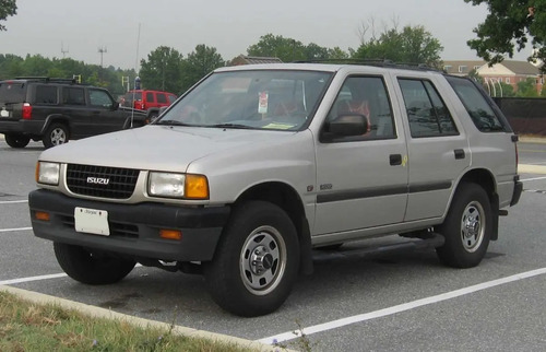 91-97 Isuzu Rodeo Calavera Trasera Filo Negro Lado Derecho
