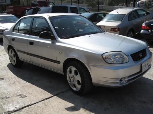 04-06 Dodge Verna Par Manijas Exteriores Delanteras 2 Piezas