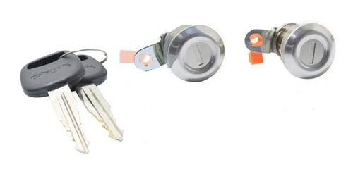 02-18 Toyota Avanza Cilindros Puertas Delanteras Con Llaves