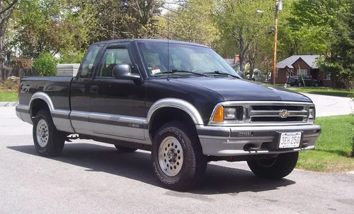 96-04 Chevrolet S10 Tapon De Gasolina Con Llaves