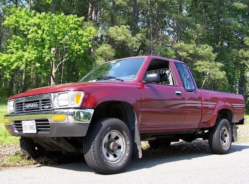 73-95 Toyota Pick Up Manija Vidrio Manual Cafe Plastico 1 Pz